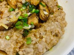 剁肉饼蒸咸鱼-粤·向群饭店(龙津东路总店)