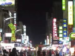 -六合夜市