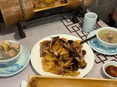-老街坊餐吧