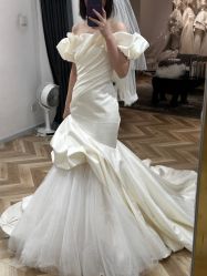 -予白婚纱礼服馆