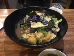 -万记麻辣烫国展总店