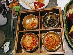 -河坝烧烤串城(金达莱店)