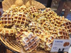 -巴黎贝甜(大宁国际商业广场店)