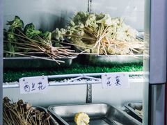 -马路边边·成都串串(翠柏路店)
