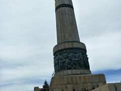 -人民防洪胜利纪念塔