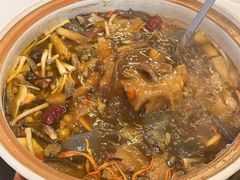 菌汤连锅-土连锅·现熬养生汤锅(梁家巷店)