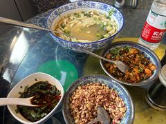 -回辉登偰氏面片(东莲花美食街店)