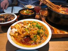 -胡马八破·川菜小馆(高新万达店)