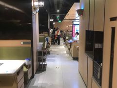 大堂-海底捞火锅(吴中路店)