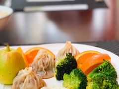 -君来湖滨饭店·玫瑰园