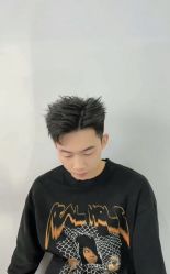 -初心HAlRSALON烫染接发