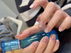 -芮娅时光半永久纹眉·美甲美睫·皮肤管理