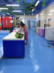 -子木乐园婴儿游泳馆(水晶港店)