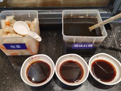 -蓉李记成都名小吃(武汉菱角湖万达店)