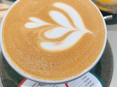 -UNI UNI(环亚凯瑟琳店)