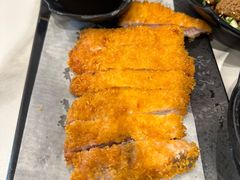 馋嘴炸猪排-馋三尺蟹粉小笼(人民广场店)