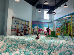 -蒙特利亲子乐园