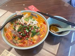 -粉家柳州螺蛳粉(杨宅路店)