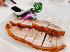 脆皮烧肉-新陶陶酒家