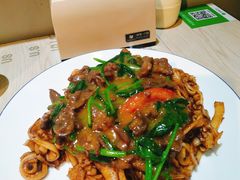 牛肉炒粿条-肉神潮汕卤鹅