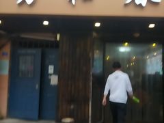 -万和春排骨砂锅米饭(湖北路店)
