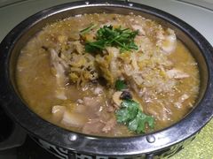 -老六杀猪菜(进乡街店)