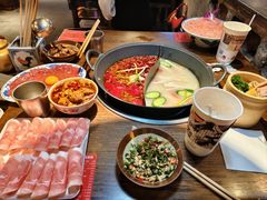 -萍姐火锅·公路夜市(武汉首店)