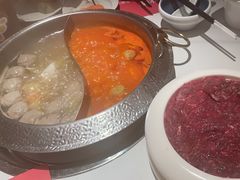 -左庭右院鲜牛肉火锅(金山万达店)