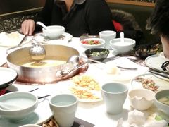 -洪氏嗨捞·猪肚鸡火锅(阳光天地店)