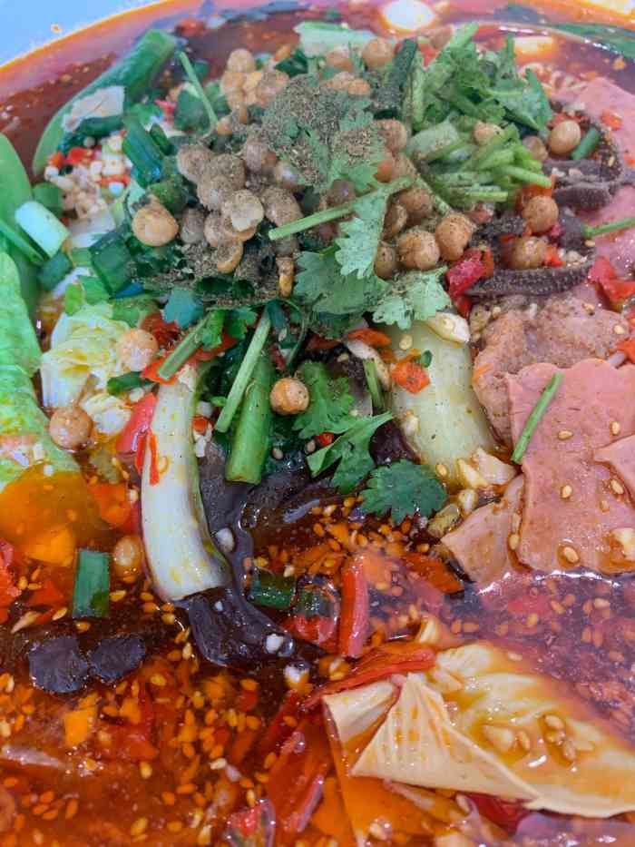 川魂帽牌货冒菜-"[调皮]这家冒菜之前经常看到外卖,这次终.
