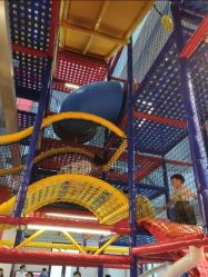 -动力星球家庭亲子游乐中心