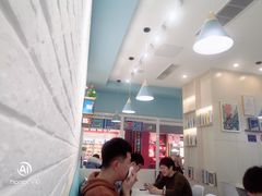 大堂-觅姐一碗健康煮(青浦宝龙广场店)