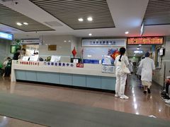 -浙江大学医学院附属口腔医院湖滨（延安）院区