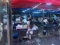 -老班长·小龙虾·鲜货烧烤大排档(金街美地店)