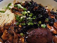 -沪西老弄堂面馆(定西路店)