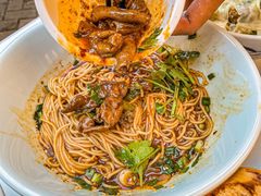 -李与白包子铺(桐梓林店)