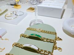 -LADY FAFA(巨鹿路陕西南路路口店)