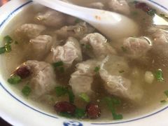 大碗鸡汤馄饨-汪一挑馄饨(老街店)