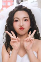 -挪娅婚纱摄影皇家会所