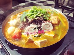 招牌臭臭锅-8锅臭臭锅·正宗台湾小火锅(中心五路店)