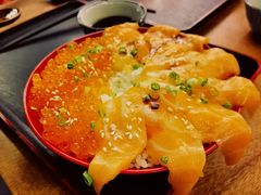 三文鱼亲子丼-黑门食堂