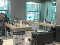 -DJI大疆(深圳华强北曼哈授权体验店)