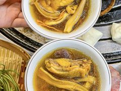 -阿山卓·野生菌火锅·纳西火塘烤肉