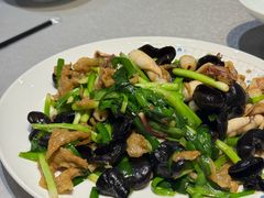 五花肉炒笔管鱼-郑庄脂渣海鲜楼(九水路店)