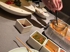 -左庭右院鲜牛肉火锅黑金店(陆家嘴中心店)