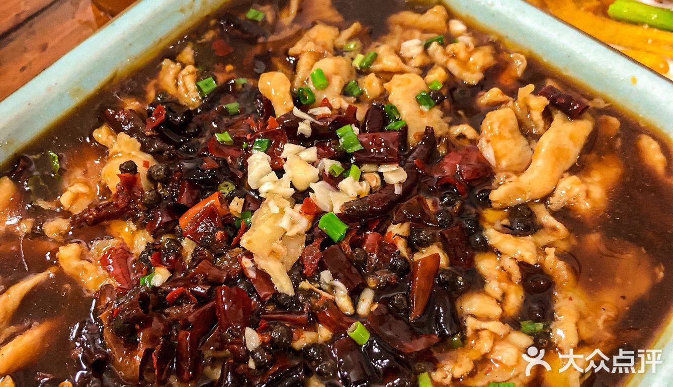 干饭人必打卡的苍蝇馆子，人均30也能扶墙出！