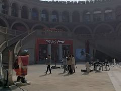 -王府井奥莱临潼小镇(临潼店)