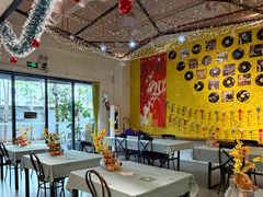 -又见马甲M8融合西餐厅(体育中心店)