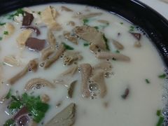 -津津老鸭粉丝馆(正东路店)