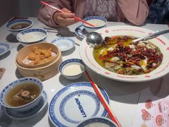 -禄鼎记·排队俩小时都要吃的酸菜鱼(石牌桥店)